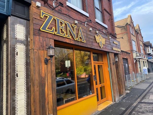 Zena