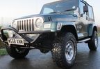 SOLD - Jeep Wrangler: 4.0L Sahara 2000 (W558 XNM)