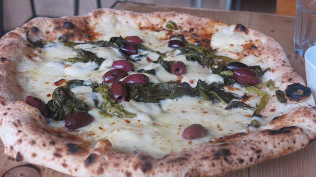 Review: Rudy's Pizza, Peter Street