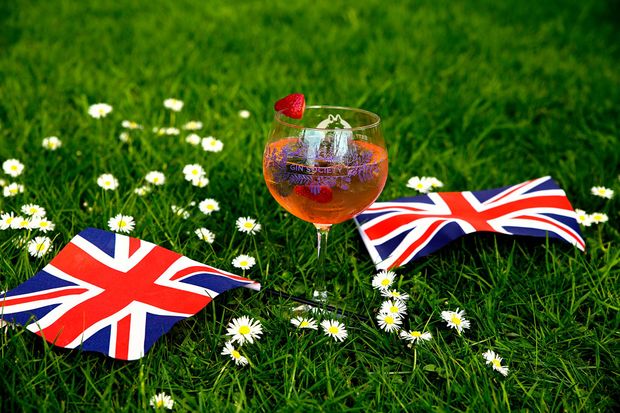 A real Royal Wedding Day Tonic – join the Gin Society’s Bolton jollies