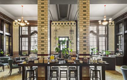 AN HONESTY BAR, WINE TASTINGS AND ART ARE ALL ON THE CARDS FOR KIMPTON CLOCKTOWER SUMMER 