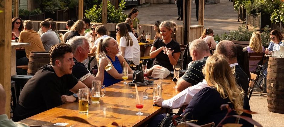 OUTDOOR DRINKING: Where to spend the bumper bank holiday in Manchester