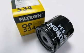 Oil Filter 3.8 / 2.4L (4105409AB / JM-06112 / Allmakes 4x4)