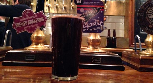 LIFE BEERS: Night Porter