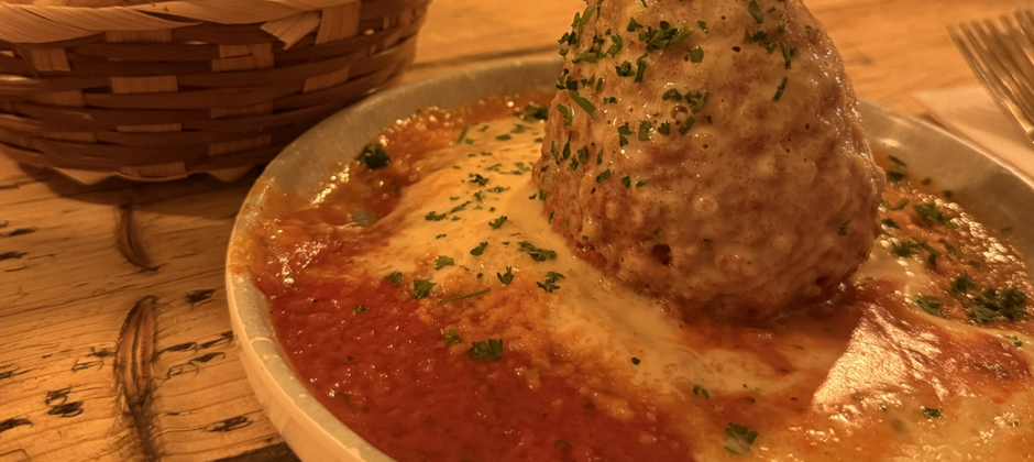PISTACHIO, SEAFOOD AND SPRITZ GALORE: Sicilian NQ review