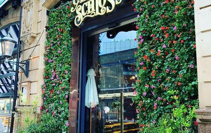 ALBERT’S SCHLOSS IS BACK WITH A WEEK-LONG LAUNCH PARTY AND A HUGE FLORAL WELCOME 