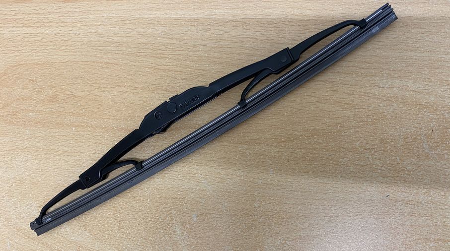 11" Rear Wiper Blade (SP11/E010177584 / JM-05284 / Bosch)