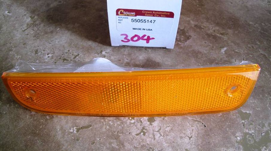 Sidemarker Lens Cherokee XJ (Left) (55055147 / JM-00304 / Crown Automotive)