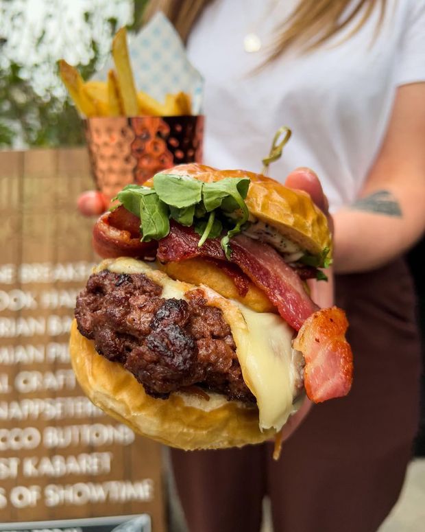 NATIONAL BURGER AWARDS: Albert's Schloss named as one of the 'best burgers in the UK'