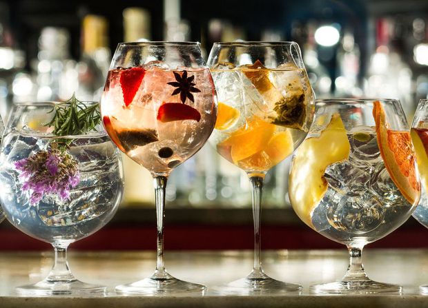 Gin and onions – don’t miss two Lunya celebrations of Iberian icons
