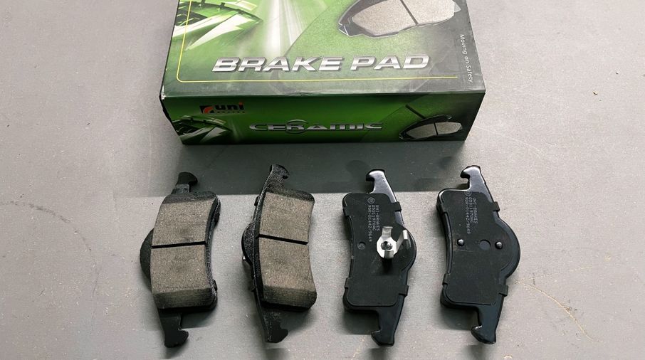 Brake Pad Set, Ceramic (Rear), WJ (5011970AC / JM-06257/E / Allmakes 4x4)