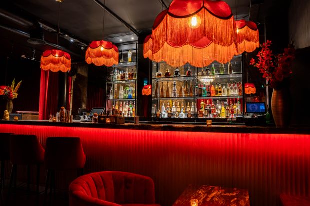 WHERE DINNER MEETS NIGHTLIFE: MNKY HSE Lounge now open