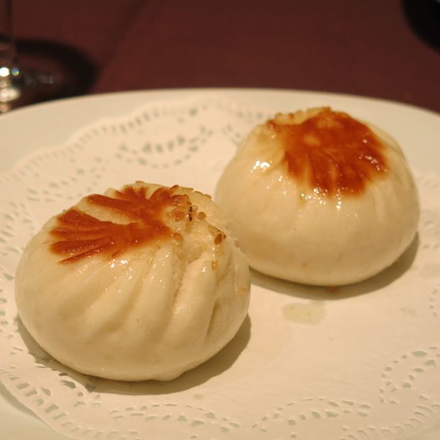Buzzing with the cuttlefish bumblebees – afternoon tea at the Yang sing