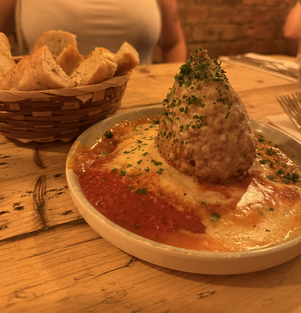 PISTACHIO, SEAFOOD AND SPRITZ GALORE: Sicilian NQ review