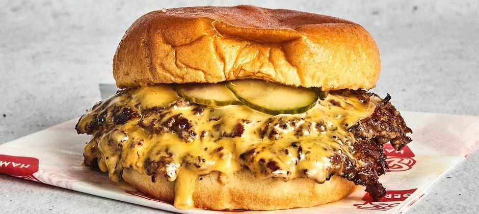 SMASHED IT: Oslo-born burger joint Doug's to open new location on Oxford Road