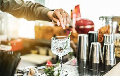 MFDF and THE GIN LOUNGE ANNOUNCE HUGE GIN FESTIVAL AT UPPER CAMPFIELD MARKET 