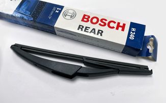 Rear Wiper Blade (9"), Renegade (68256590AA / JM-06137 / Bosch)