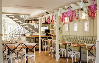 Bubbling with excitement as new Thai Bottomless Brunch comes to Alderley Edge 