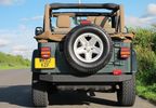 SOLD - Jeep Wranger 4.0L Sahara 2002 (WK02 VZF)