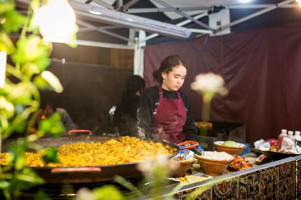 Get down – Fantastic streetwise eats at the MFDF Hub in Albert Square