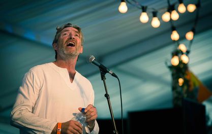 HATCH'S EXCLUSIVE FREE GIG WITH MIKE GARRY AND THE CASSIA STRING QUARTET 