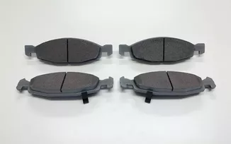 Brake Pad Set Ceramic (Front)  WJ/WG (5018592AA / JM-07397 / Allmakes 4x4)